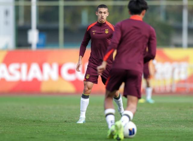 星空入口官网-曝葡甲劲旅追逐国青中场核心 今夏转会窗酝酿求购