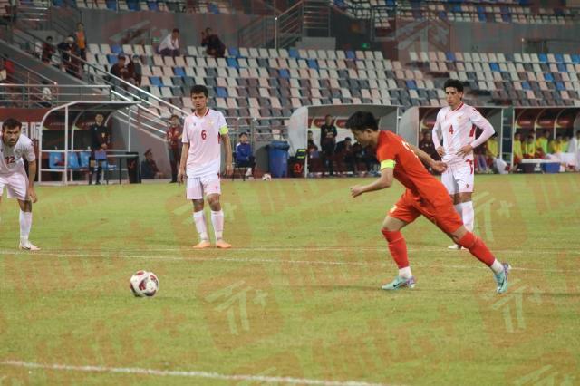 星空体育下载-国奥强补两个位置短板 球队整体框架大致形成