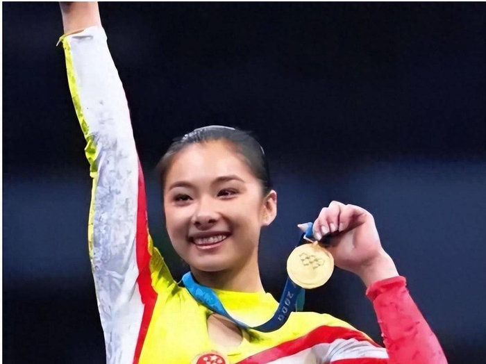 星空体育app-她曾是体操皇后，36岁结4次婚，却嫁给同一人，网友：比郭晶晶还强|刘璇|婚礼|王弢|退役|运动员_新浪娱乐_新浪新闻