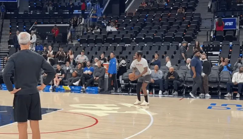 星空体育app-勇记：巴特勒目前随勇士现身洛杉矶，他已经不用拐杖了